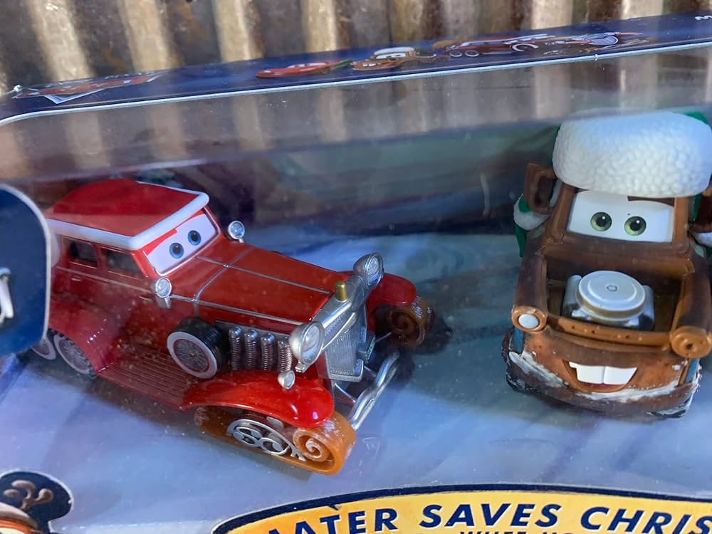 Disney / Pixar CARS Movie 155 Die Cast Exclusive 3Pack Mater Saves